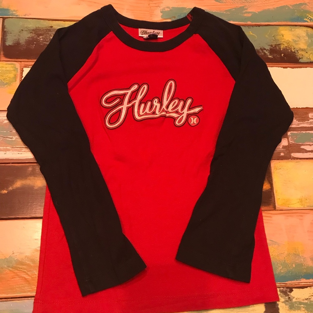 Hurley 3/4 length shirt small